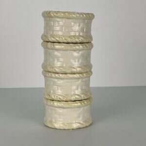 Vintage Interior Accents Napkin Rings Round Weave Basket White Set of 4 NEW